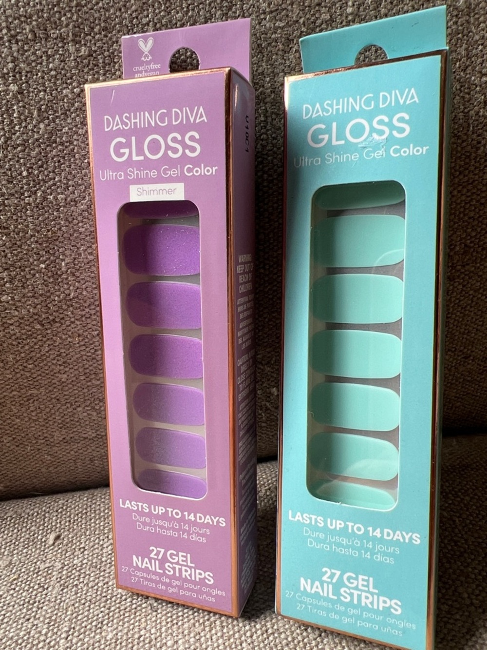 Dashing Diva GLOSS Gel Nail Strips — Digital Violet Shimmer & Iced Mint